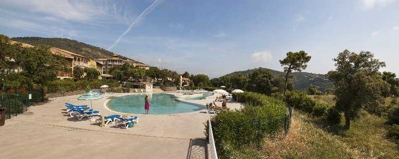 P&V Residence Le Hameau Des Issambrr Sainte-Maxime Luaran gambar