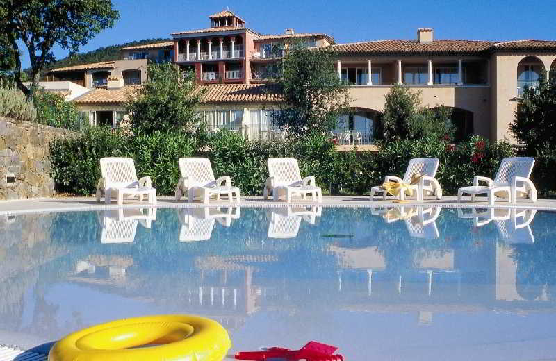 P&V Residence Le Hameau Des Issambrr Sainte-Maxime Luaran gambar