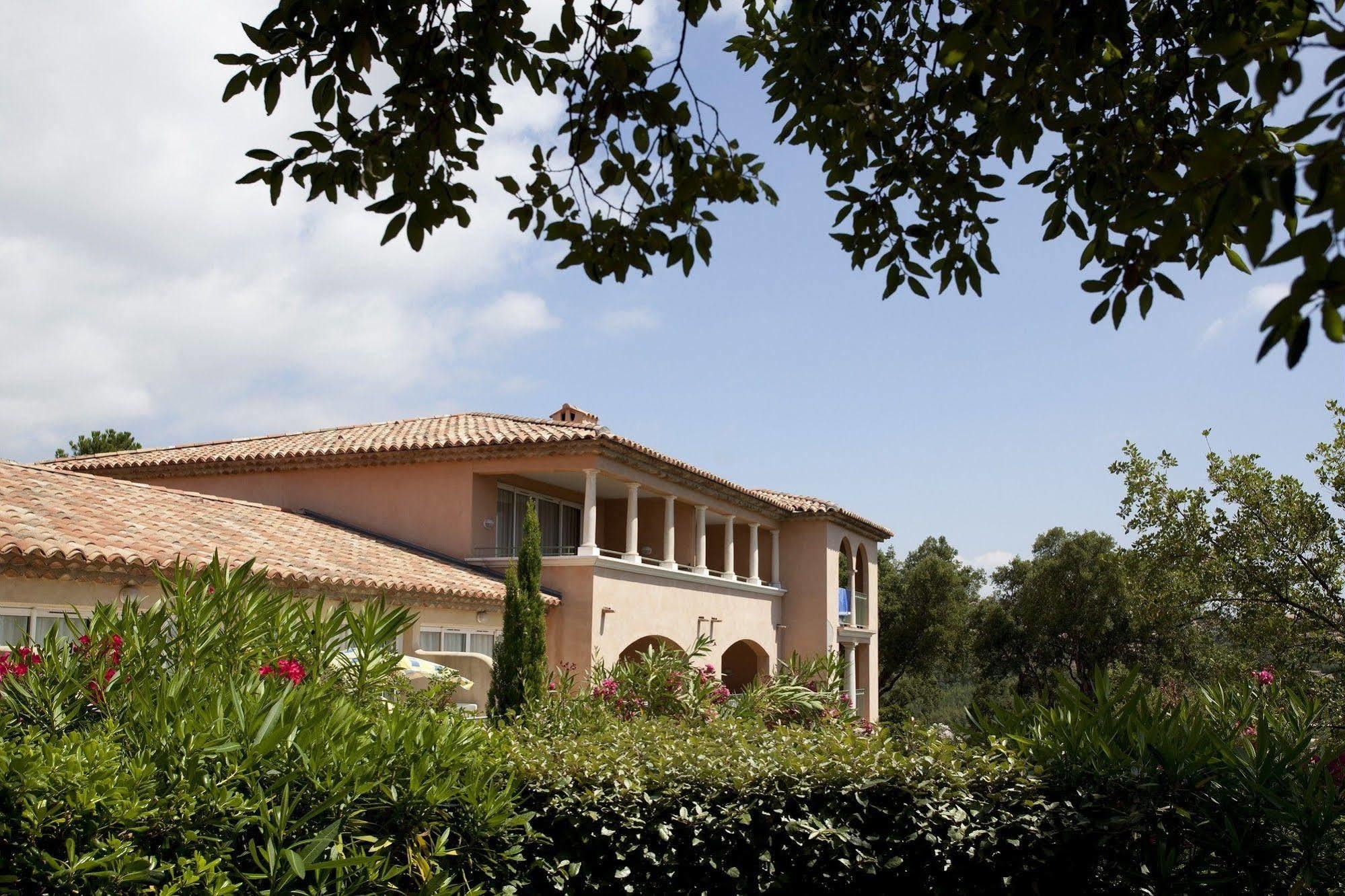 P&V Residence Le Hameau Des Issambrr Sainte-Maxime Luaran gambar